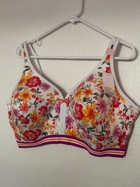 Cacique Lightly Lined No Wire Bra NWT